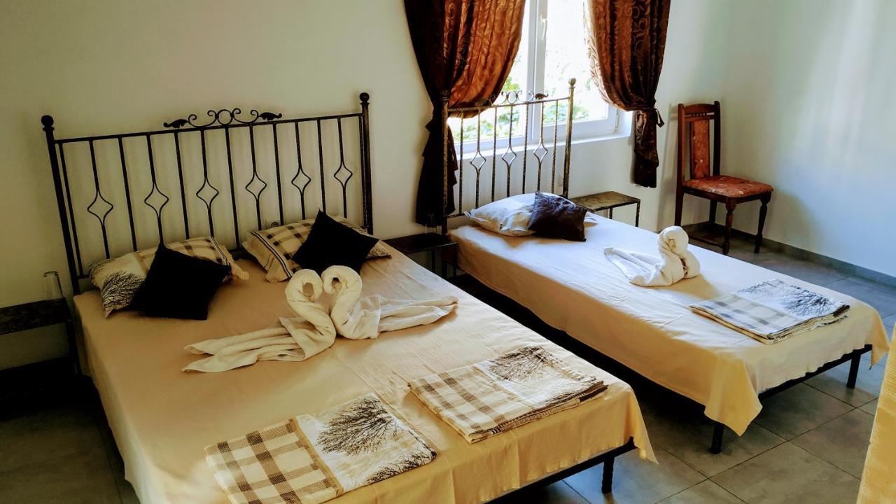 Dracena Guesthouse Ravda Exterior photo