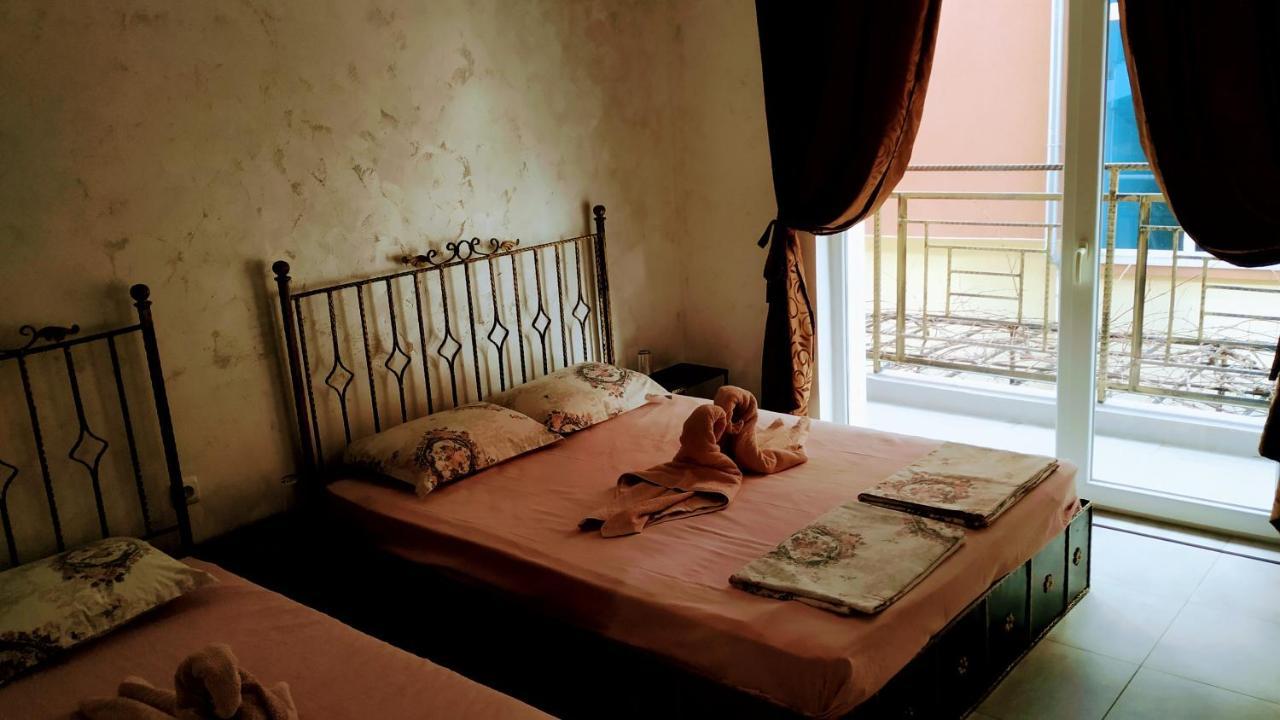 Dracena Guesthouse Ravda Exterior photo
